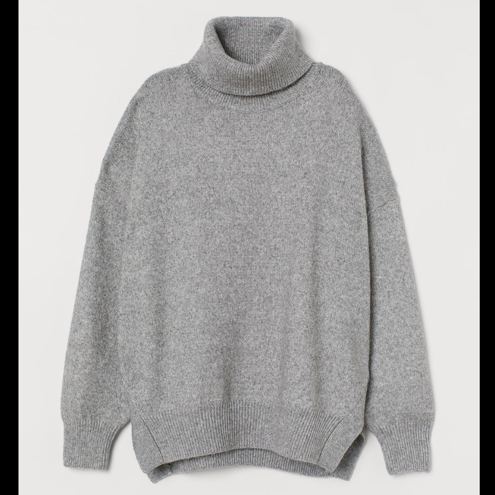 H&M Heather Gray Cowl Neck Knit Sweater - Size Medium